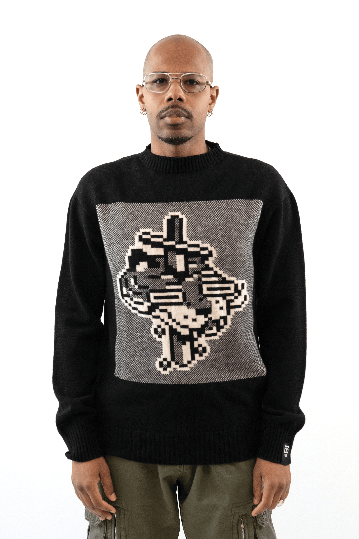 Jacquard Tigerbob Sword Sweater // Black/White