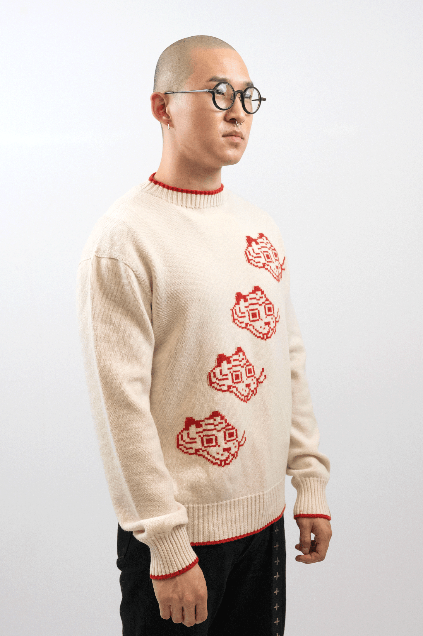 Intarsia Knit Tigerbob Crewneck // Cream/Scarlet