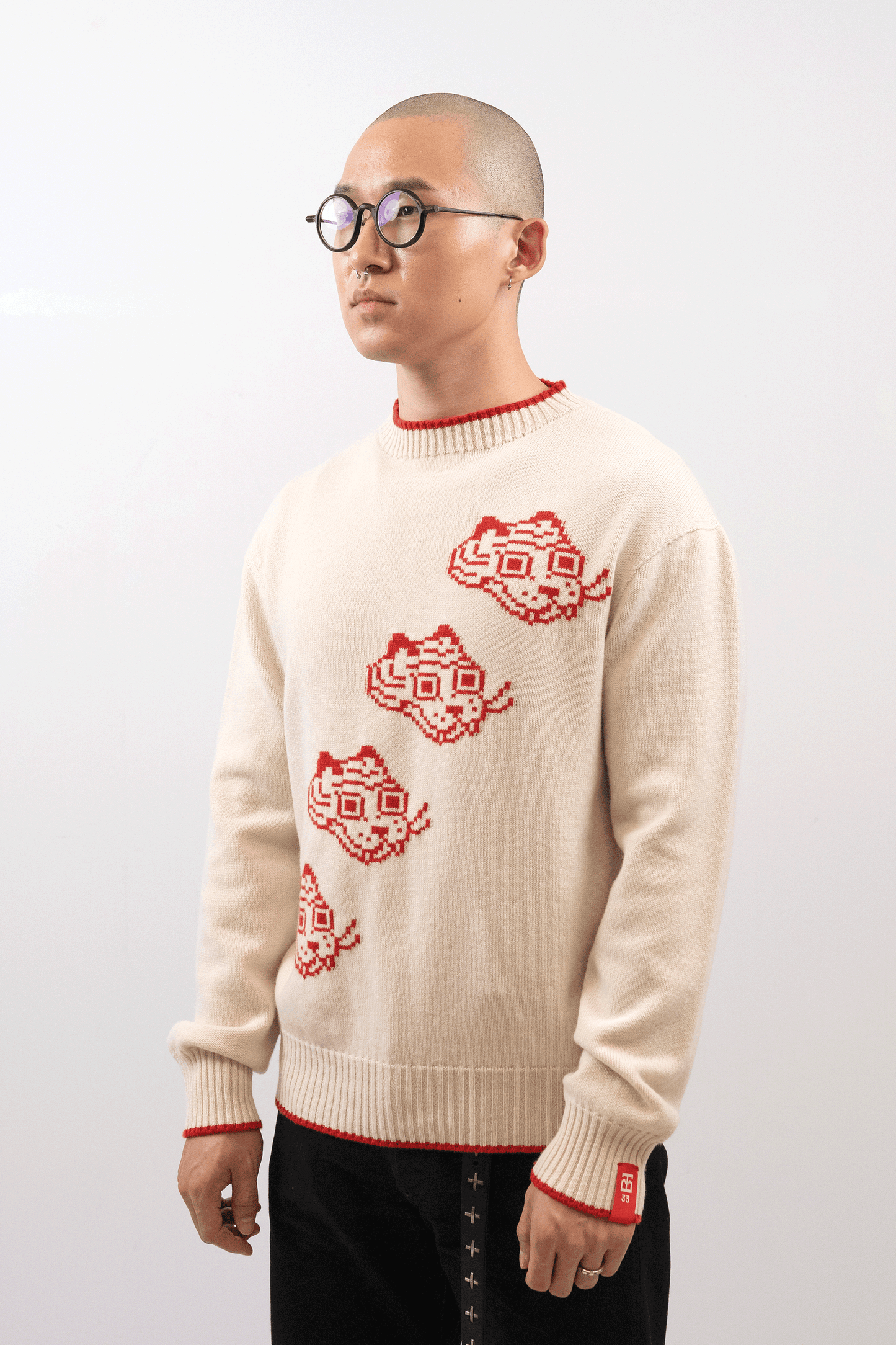 Intarsia Knit Tigerbob Crewneck // Cream/Scarlet
