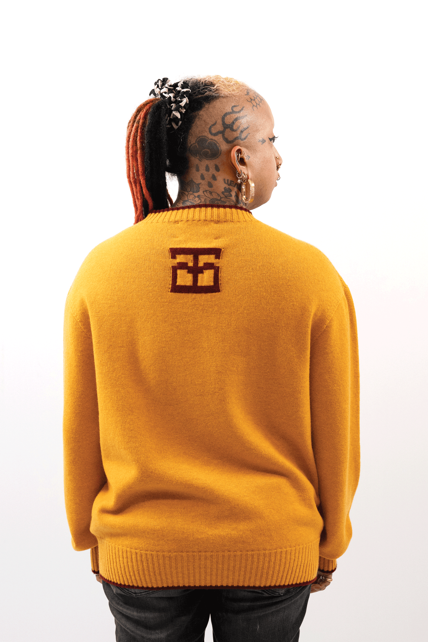 Intarsia Knit Tigerbob Crewneck // Ochre/Burgundy