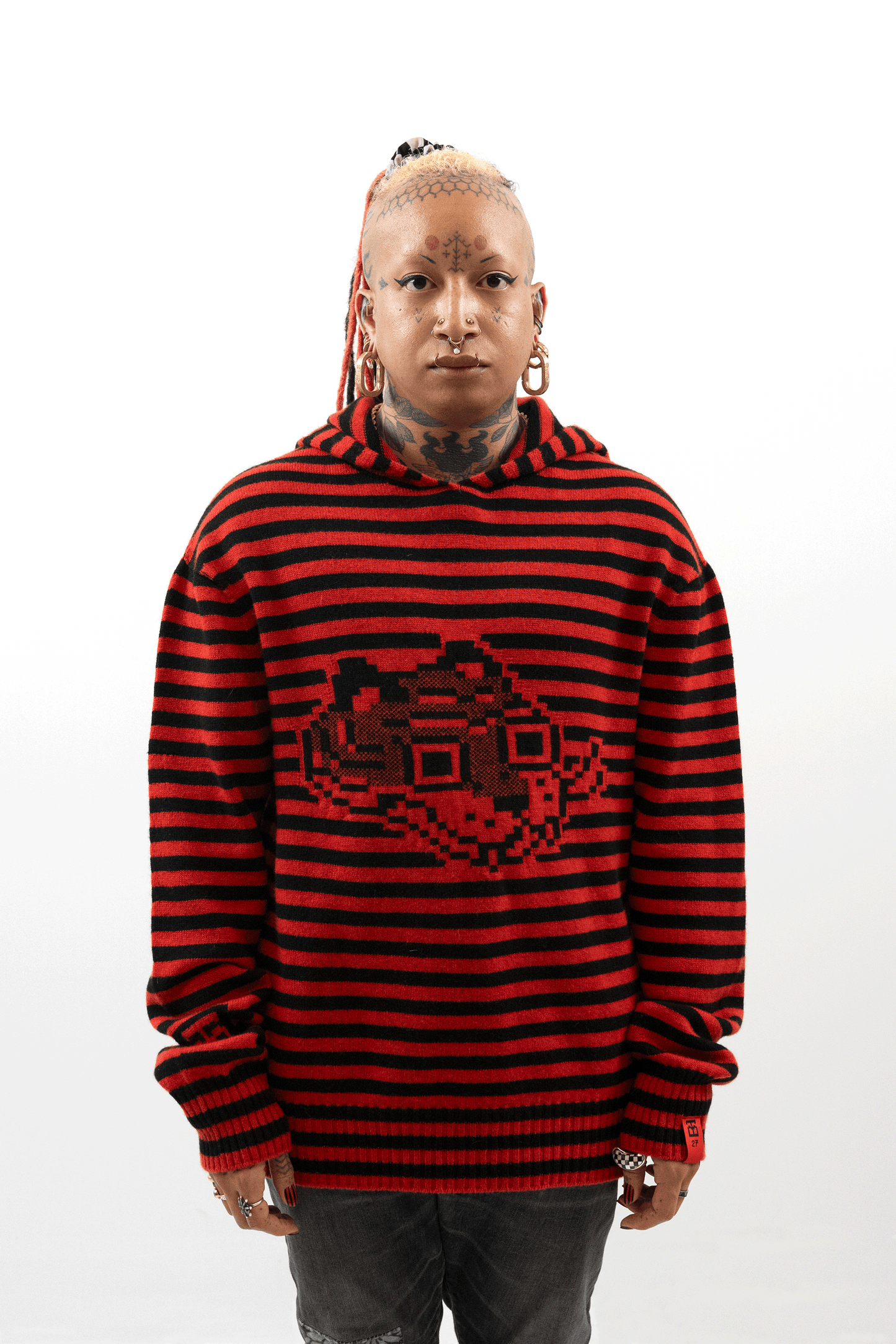 Super Striped - Jacquard Tigerbob Hoodie // Black/Scarlet