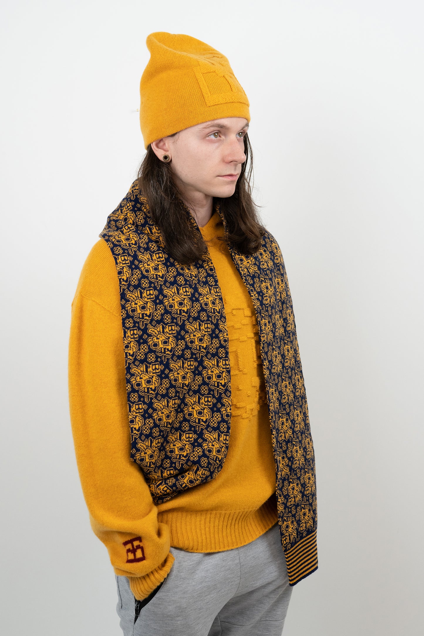 Jacquard Sleeve Scarf // Midnight/Ochre