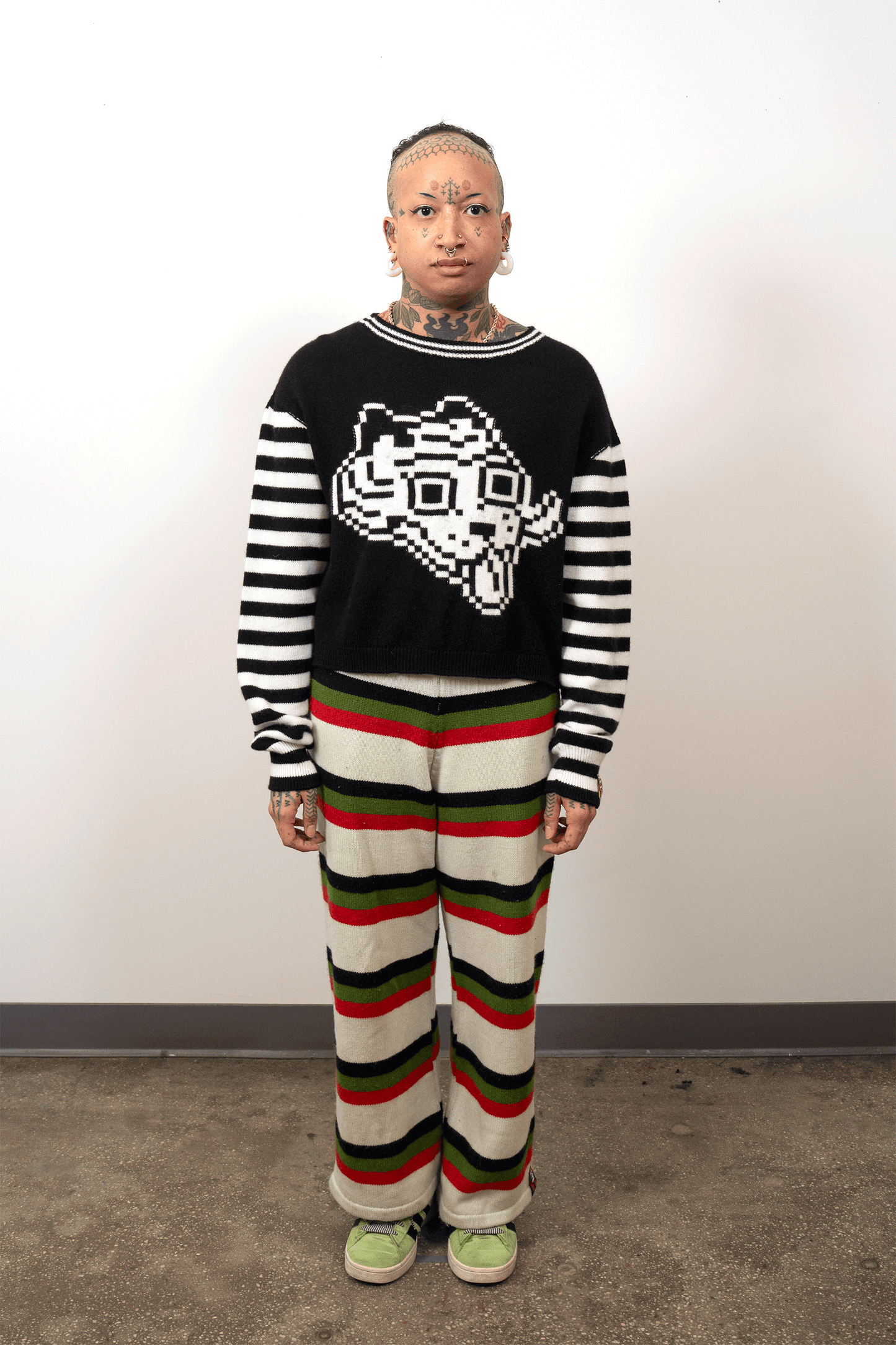 Tigerbob Cropped Sweater // Ink/Paper