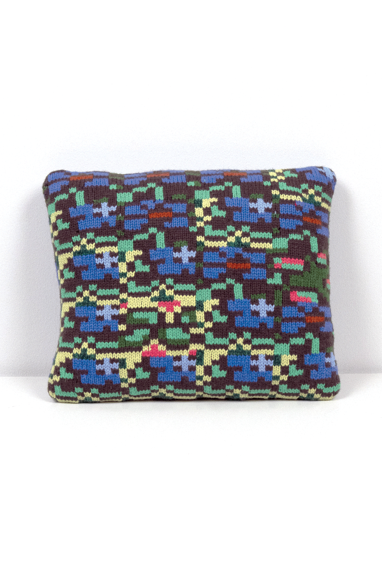 Charm Packs Pillow // No. 24 A8:D12