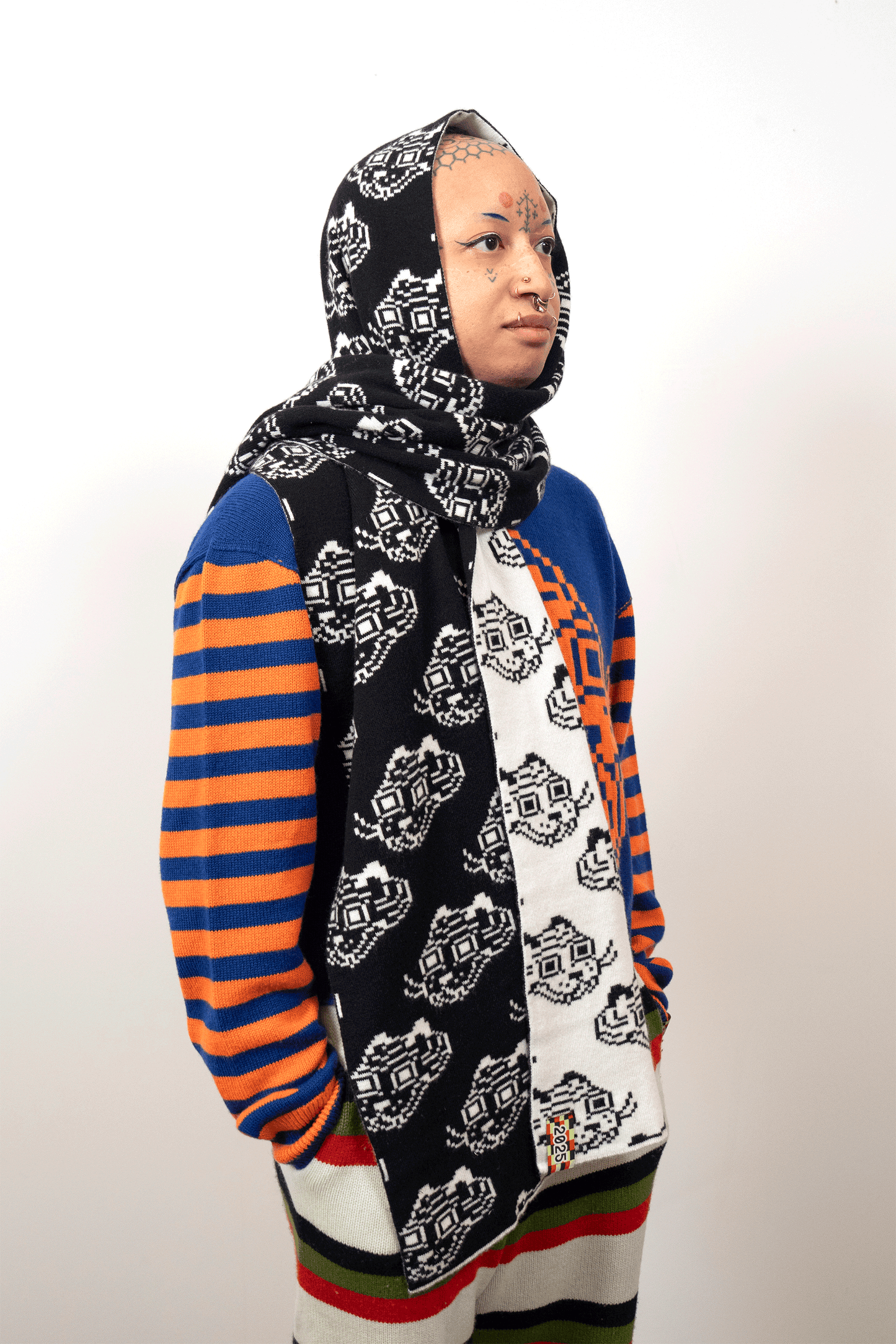 Tigerbob Reversible Scarf // Ink/Paper