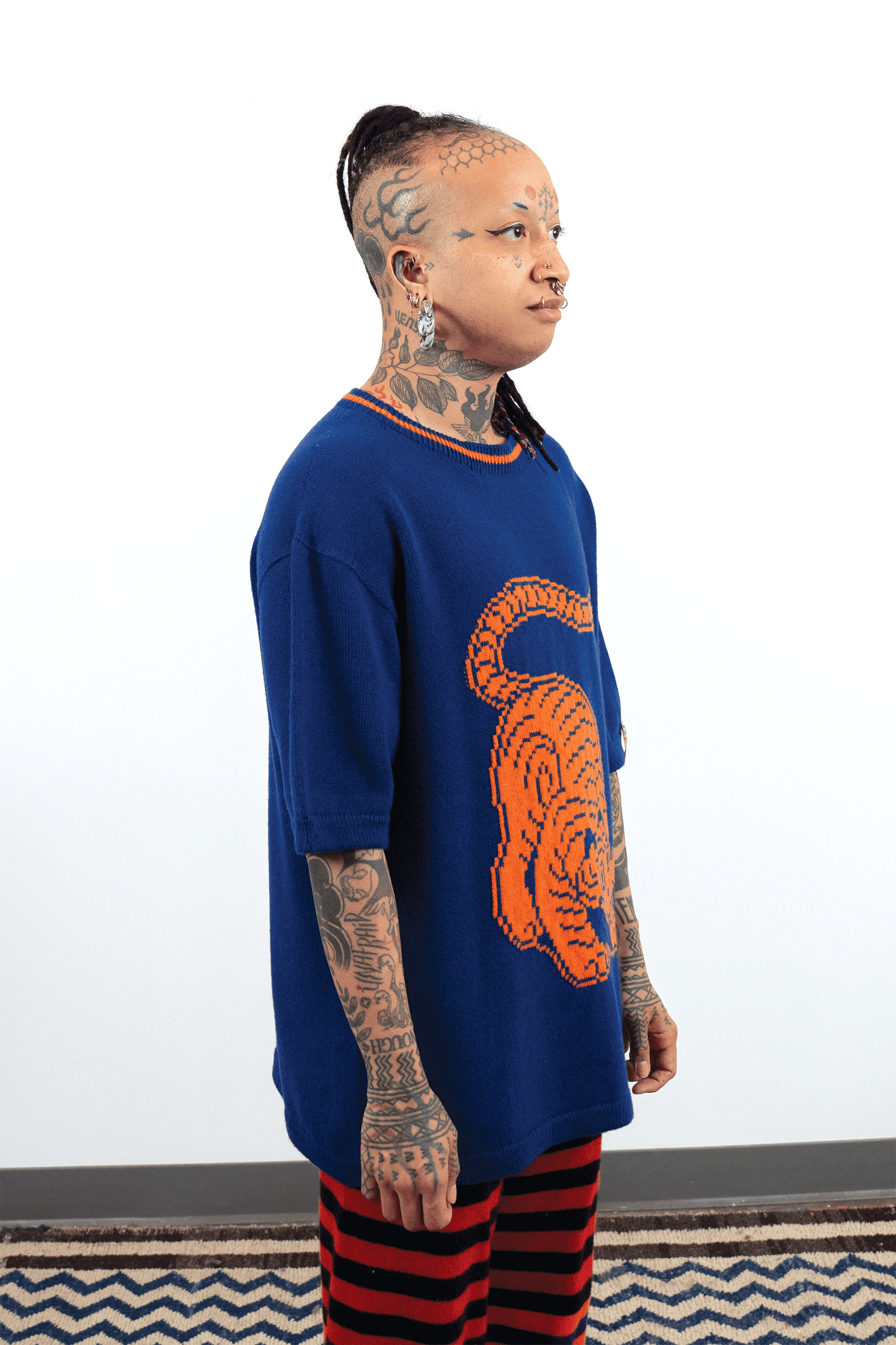 Pounce Tshirt // Dusk/Lantern