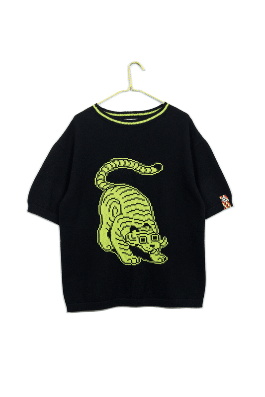 Pounce Tshirt // Ink/Lime