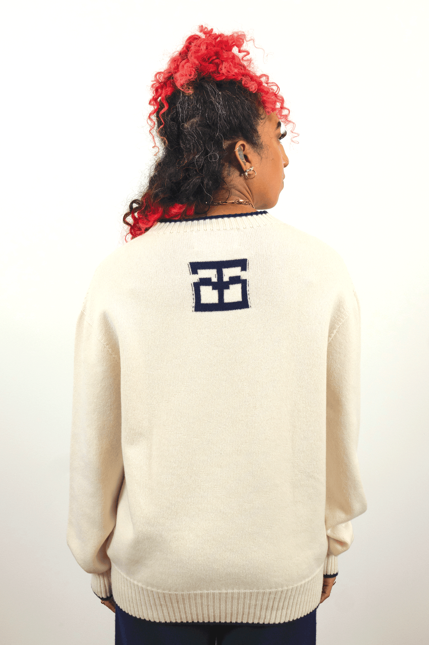 Intarsia Knit Tigerbob Crewneck // White/Midnight