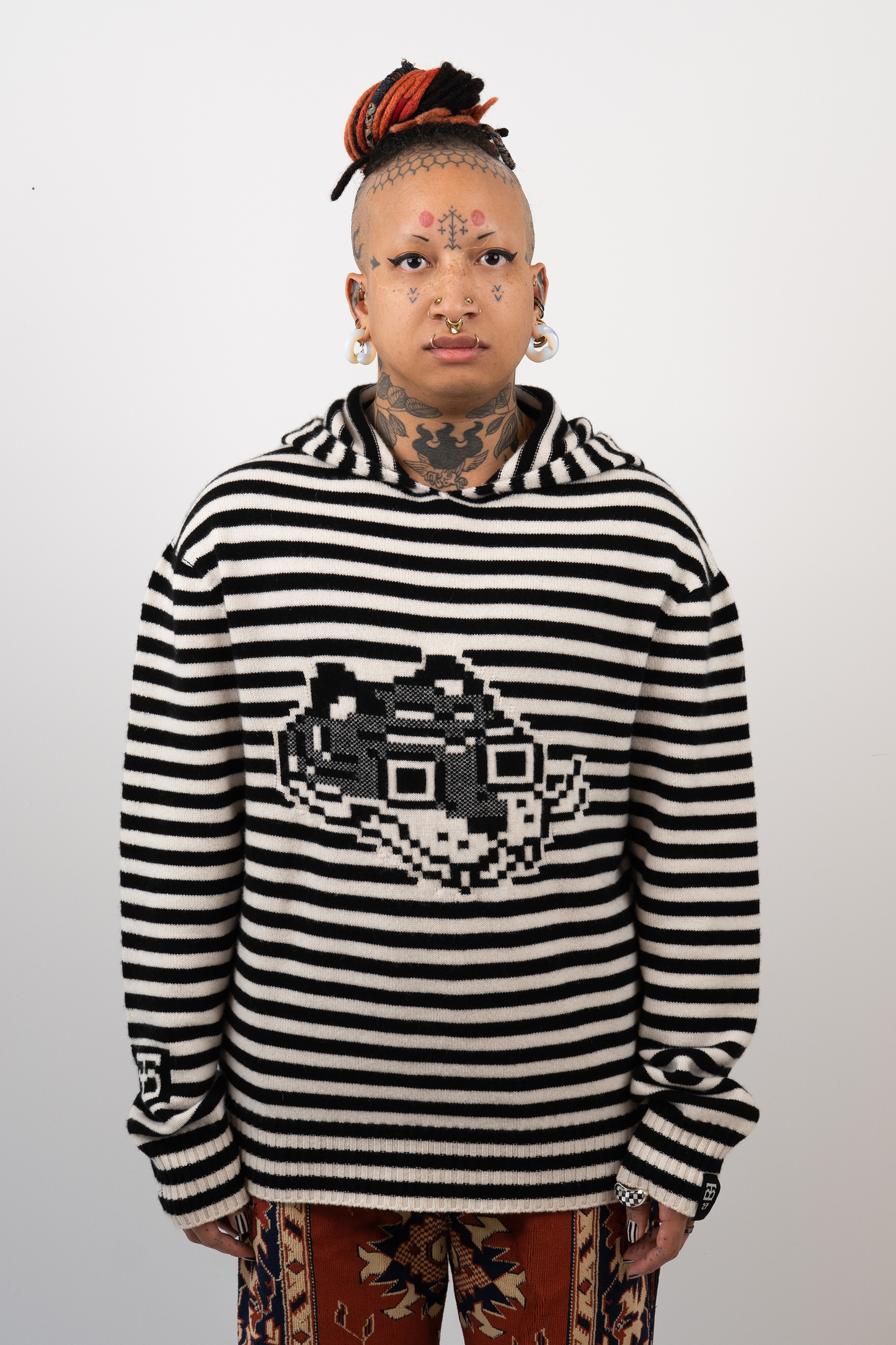 Super Striped - Jacquard Tigerbob Hoodie // Black/White